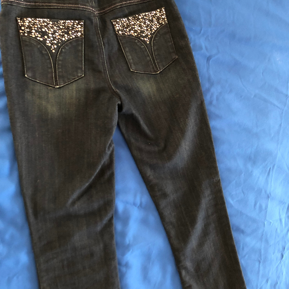 Cache Jeans - Picture 4 of 6